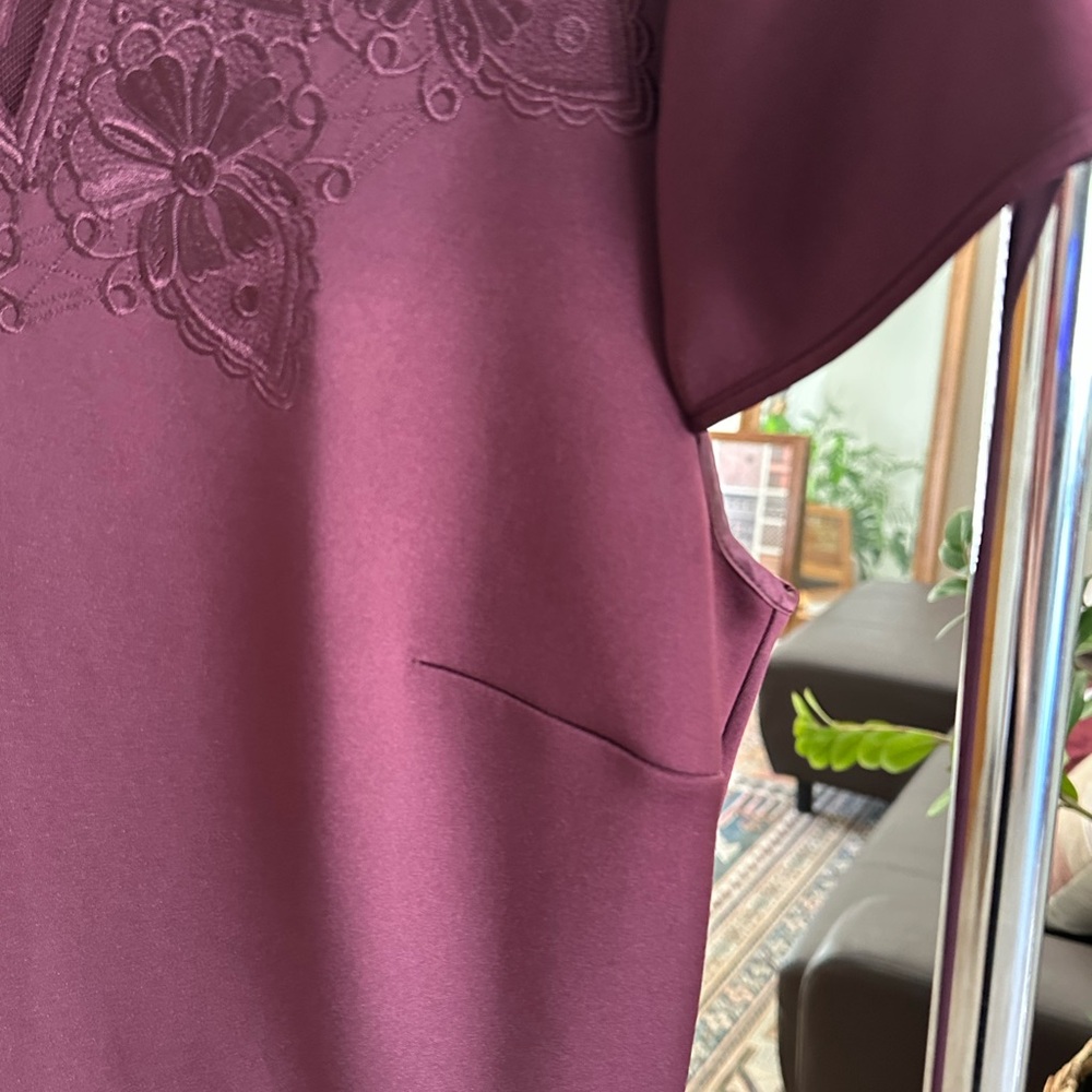 Ted Baker London Burgundy Dress w Floral Design and Sheer Cutouts Ted Sz 5 - Picture 4 of 13